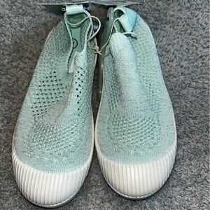 Cat & Jack Light Green Knit Moccasins